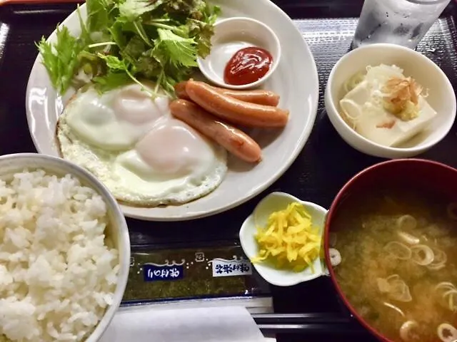 Business Inn New City 요코하마 캡슐호텔