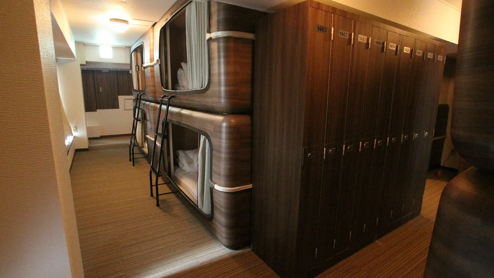 Kapselhotel Business Inn New City Yokohama  Japan