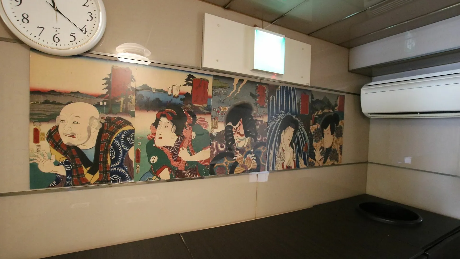 Business Inn New City Yokohama  Kapselhotel
